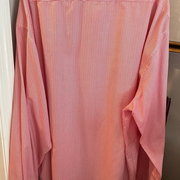 Women’s oversized 3X Collard Cotton, button up, long sleeve blouse. Red/White. - Picture 6 of 16